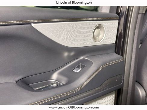 Used 2025 Lincoln Navigator Black Label image 52