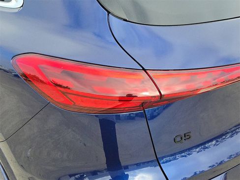 New 2025 Audi Q5 Premium image 34
