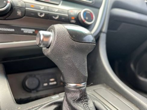 Used 2015 Kia Optima LX FWD image 19