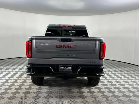 Used 2024 GMC Sierra 1500 AT4X image 7
