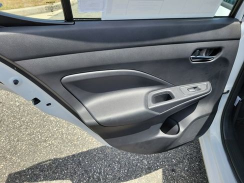Used 2025 Nissan Versa SV w/ Trunk Package FWD image 11