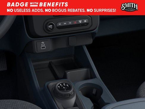 New 2025 Ford Maverick XL image 17