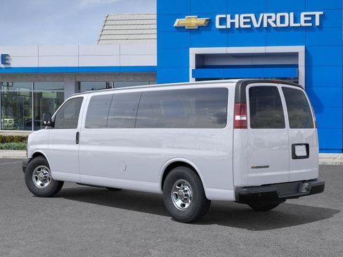 New 2026 Chevrolet Express 3500 LS RWD image 3