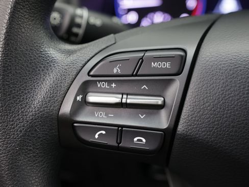 Used 2021 Hyundai Kona SE AWD/4WD image 24