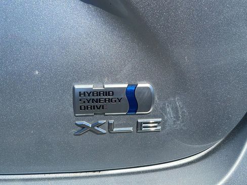 Used 2016 Toyota Avalon XLE Premium FWD image 23
