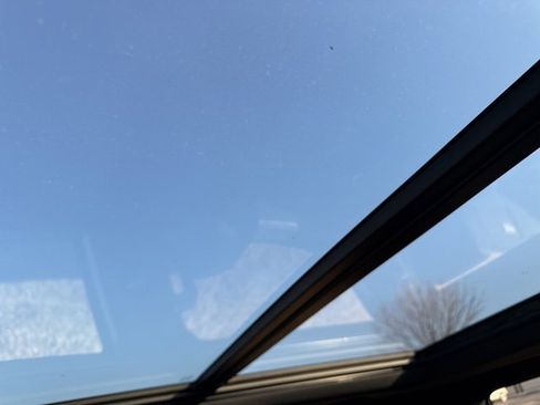 Used 2024 Toyota Tundra Platinum image 16