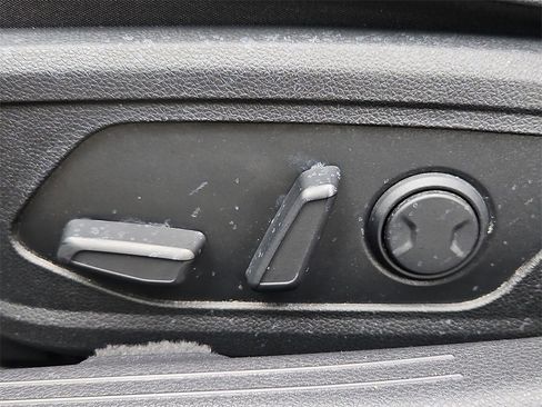 Used 2023 Kia K5 EX image 28