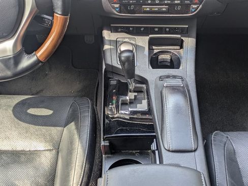 Used 2015 Lexus ES 300h w/ Navigation System Package FWD image 25
