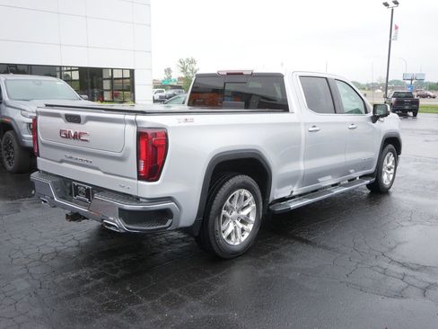 Used 2021 GMC Sierra 1500 SLT w/ SLT Premium Package AWD/4WD image 7