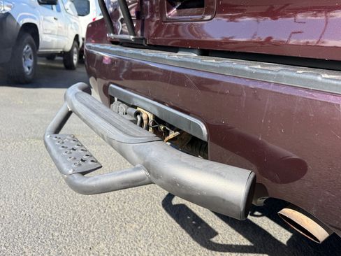 Used 2012 Toyota Sequoia SR5 w/ Premium Pkg image 7