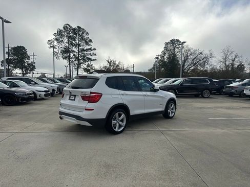 Used 2017 BMW X3 sDrive28i image 3