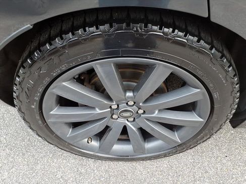 Certified 2020 Land Rover Range Rover Velar R-Dynamic S image 11