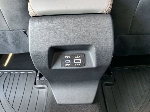 Used 2025 Subaru Crosstrek 2.5i Limited w/ Popular Package #4A image 31
