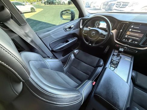 Used 2019 Volvo XC60 T5 R-Design w/ Protection Package image 46