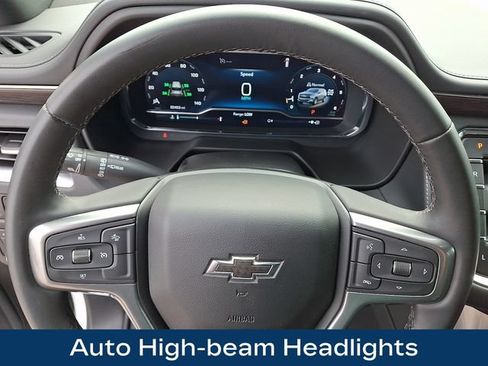 Used 2024 Chevrolet Tahoe Z71 AWD/4WD image 4