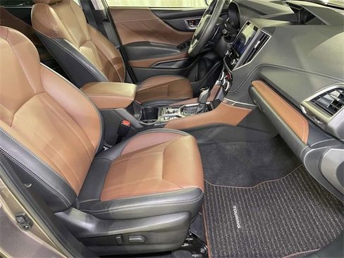 Used 2023 Subaru Forester Touring image 25