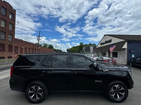 Used 2025 GMC Yukon AT4 Ultimate AWD/4WD image 4