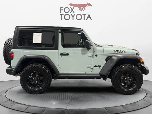 Used 2024 Jeep Wrangler Sport AWD/4WD image 7