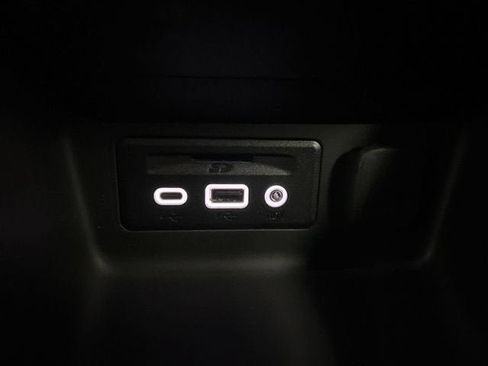 Certified 2024 GMC Terrain AT4 AWD/4WD image 34