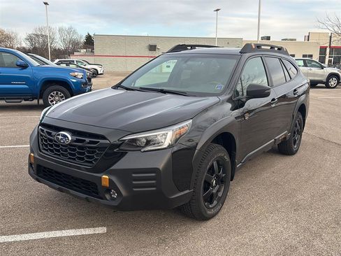 Used 2022 Subaru Outback Wilderness w/ Wilderness Package image 22