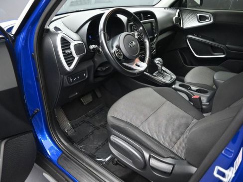 Used 2020 Kia Soul X-Line FWD image 11