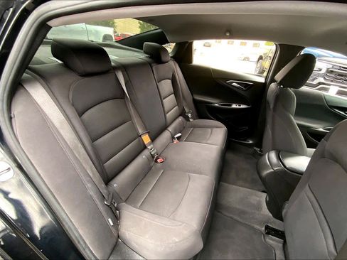 Used 2023 Chevrolet Malibu RS FWD image 20