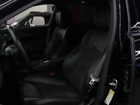 Used 2019 Cadillac CTS V w/ Luxury Package image 23