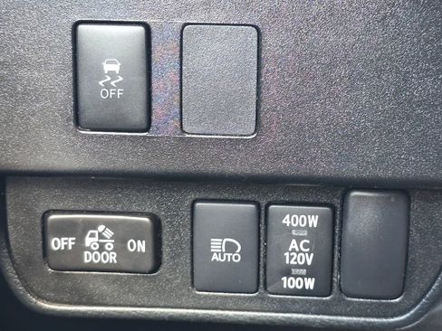 Used 2021 Toyota Tacoma TRD Off-Road image 22