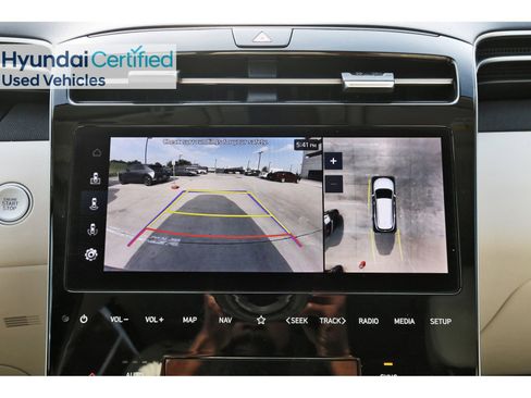 Certified 2023 Hyundai Tucson Limited AWD/4WD image 26