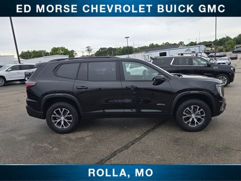 Used 2026 GMC Acadia AT4 w/ Luxury Package AWD/4WD image 2