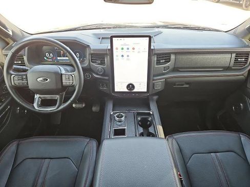 Used 2024 Ford Expedition Limited RWD image 21
