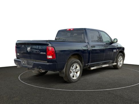 Used 2017 RAM 1500 Express w/ Express Value Package image 6