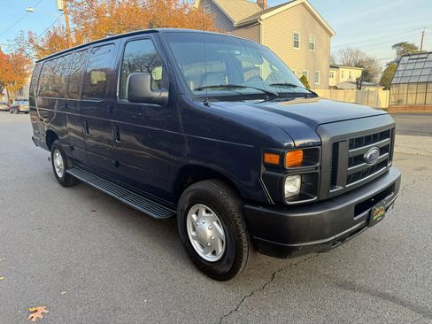 Used 2008 Ford E-350 and Econoline 350 XLT image 11