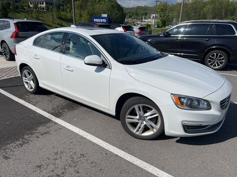 Used 2015 Volvo S60 T5 Premier AWD/4WD image 15