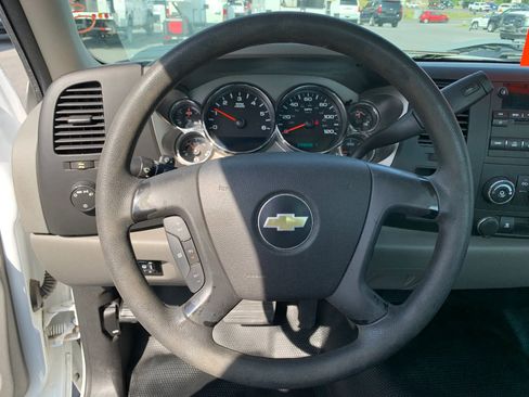 Used 2012 Chevrolet Silverado 2500 W/T RWD image 11