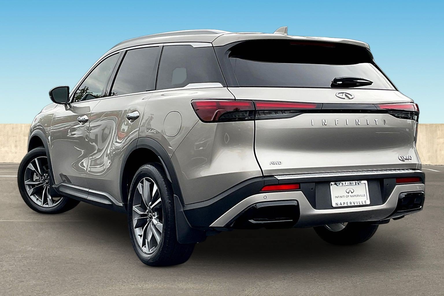 Certified 2023 INFINITI QX60 Luxe w/ Cargo Package AWD/4WD image 4