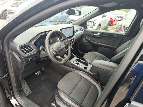 Certified 2023 Ford Escape ST-Line w/ Tech Pack #1 image 12