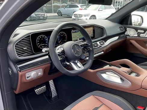 New 2026 Mercedes-Benz GLE 53 AMG 4MATIC Coupe image 6