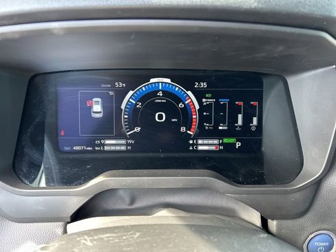 Used 2024 Toyota Sequoia Limited w/ Tow Technology Package image 10