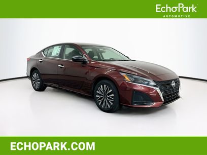 Used 2025 Nissan Altima 2.5 SV