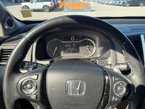 Used 2016 Honda Pilot Elite image 14