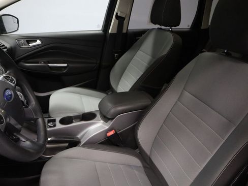 Used 2016 Ford Escape SE w/ Equipment Group 201A image 24