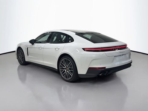 Certified 2025 Porsche Panamera 4 AWD/4WD image 3