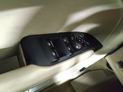 Used 2015 Lincoln MKC Black Label image 27