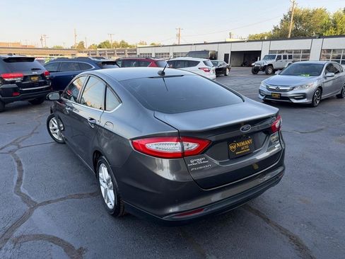 Used 2016 Ford Fusion SE FWD image 38