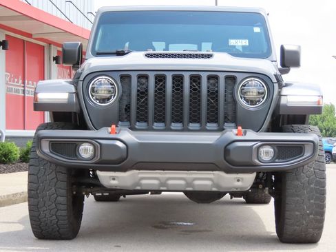 Used 2022 Jeep Gladiator Mojave w/ LED Lighting Group AWD/4WD image 6