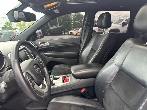 Used 2015 Jeep Grand Cherokee Altitude AWD/4WD image 10