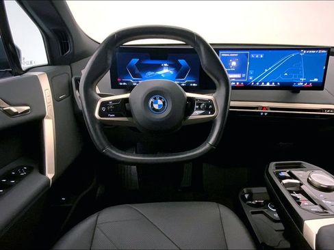Certified 2024 BMW iX xDrive50 w/ Premium Package AWD/4WD image 4