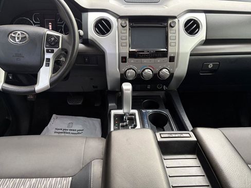 Used 2019 Toyota Tundra SR5 w/ SR5 Upgrade Package RWD image 11
