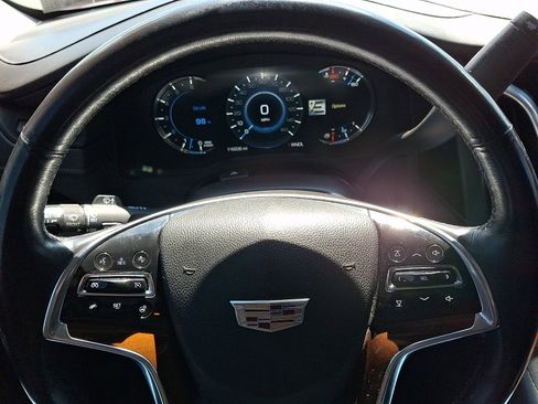 Used 2020 Cadillac Escalade ESV Luxury w/ Escalade Sport Edition AWD/4WD image 22